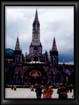 L'esplanade et la basilique